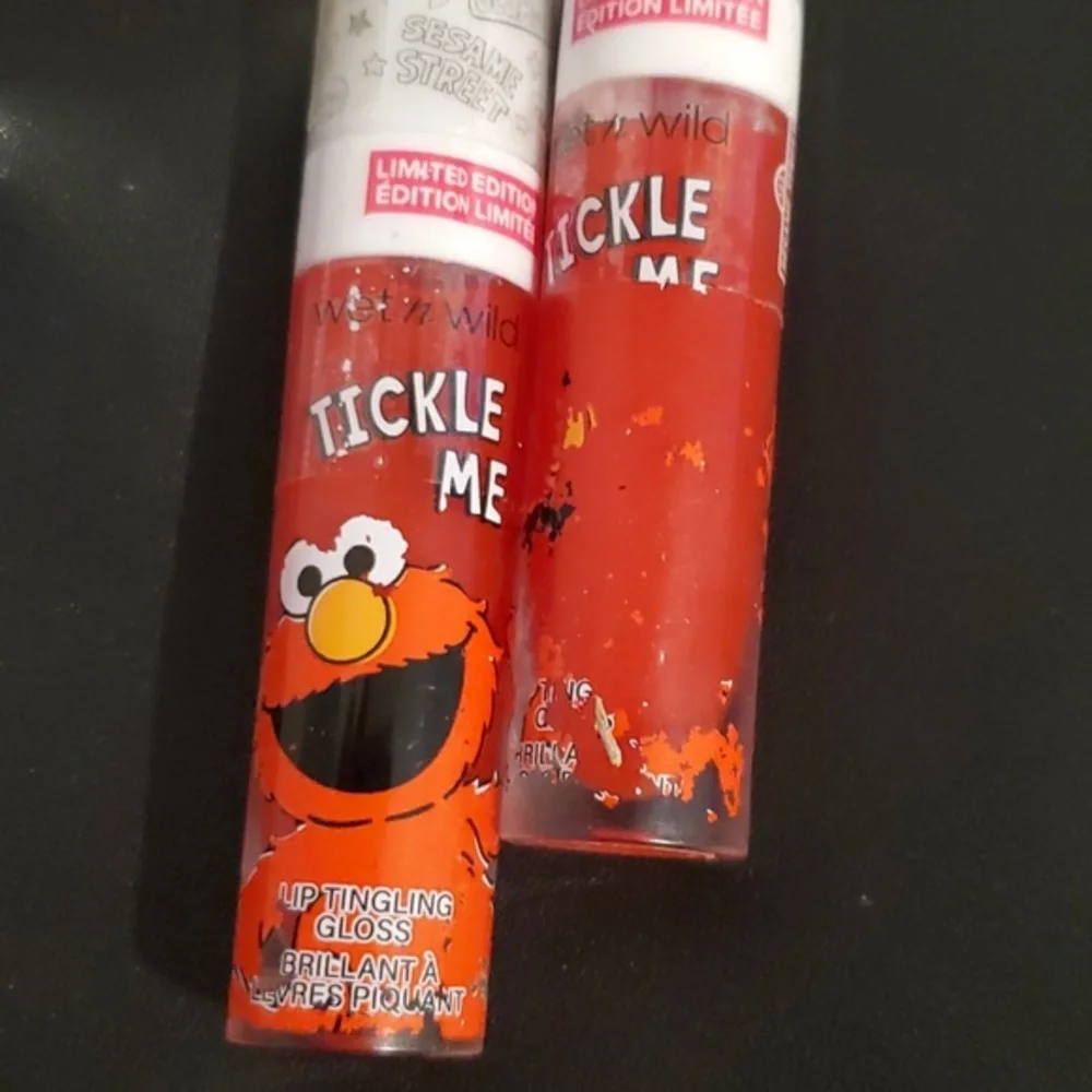 2pack Sesame street Elmo Tickle me lip tingling gloss FREE with‎ purchase new
